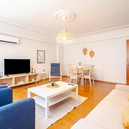 Splendid Flat With Central Location In Sisli อิสตันบูล ภายนอก รูปภาพ